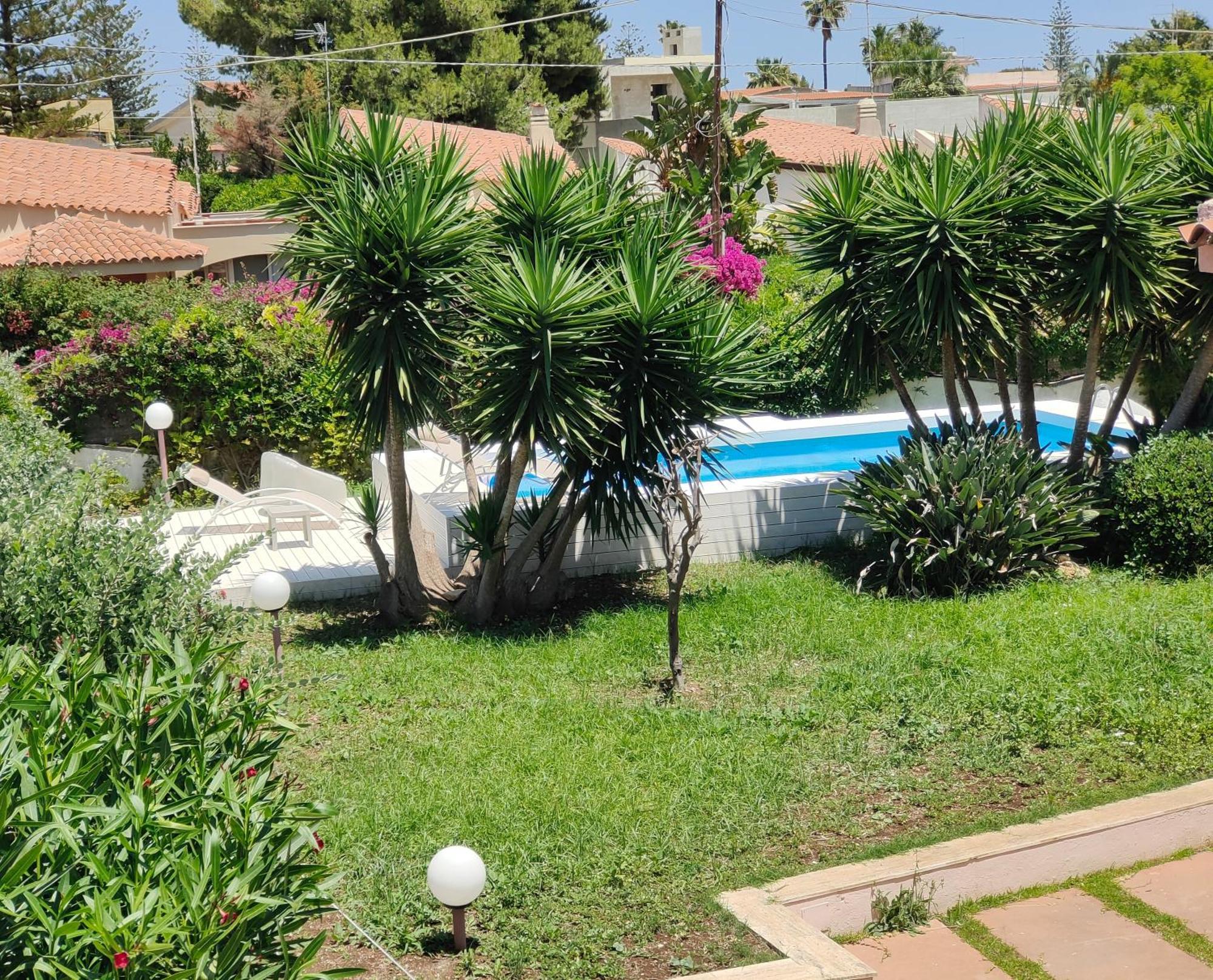 Pool Seaside Relais - Ville Ninfea, Marea, Rosa E Cassiopea Фонтане-Бьянке Номер фото